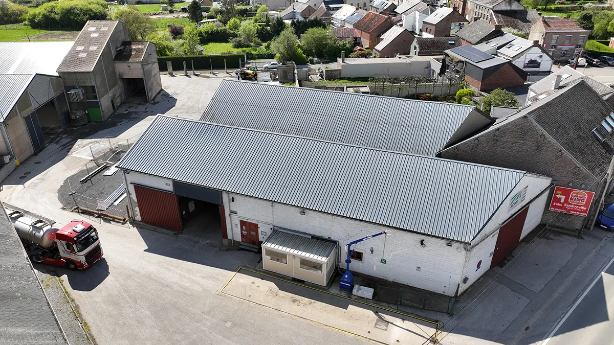 Photo a&eacute;rienne du d&eacute;p&ocirc;t de Sart-St-Laurent