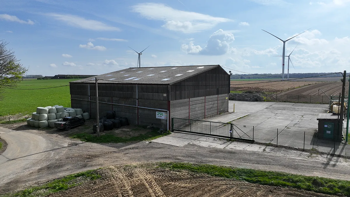 Photo a&eacute;rienne du d&eacute;p&ocirc;t de St-Severin